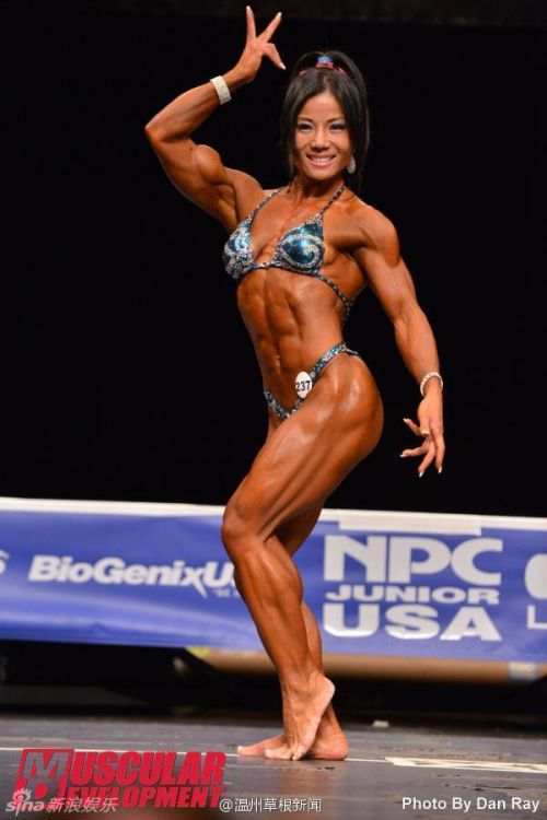 溫州女子奪健美冠軍