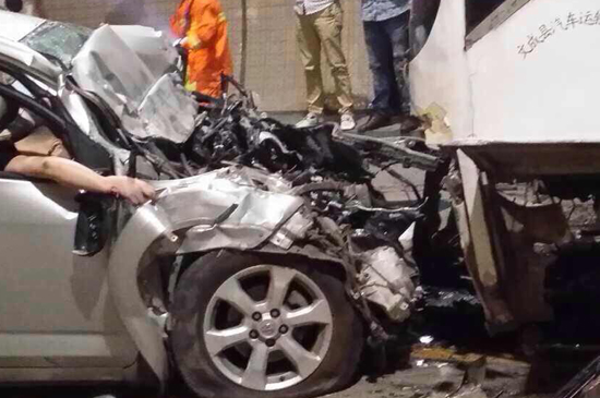 溫州隧道車禍致4死1重傷 溫州到文成的高樓路段車禍