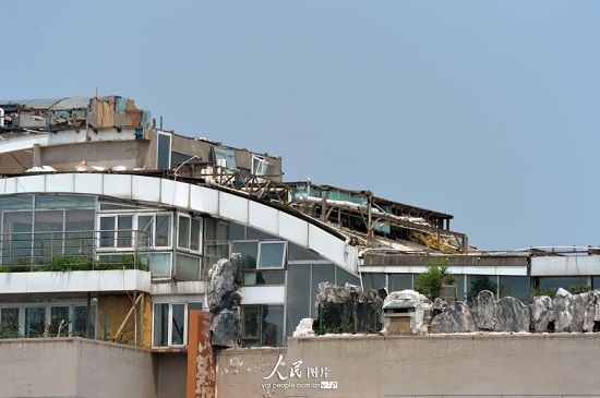 北京最牛違建別墅還在自拆中 耗時(shí)十個(gè)月仍未拆完