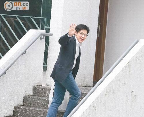 郭晶晶霍啟剛帶兒子過父親節