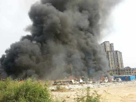 東西湖區工地火災