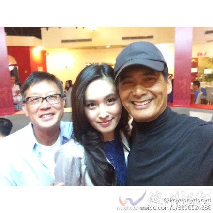 最美人妖poyd和周潤發(fā)合影