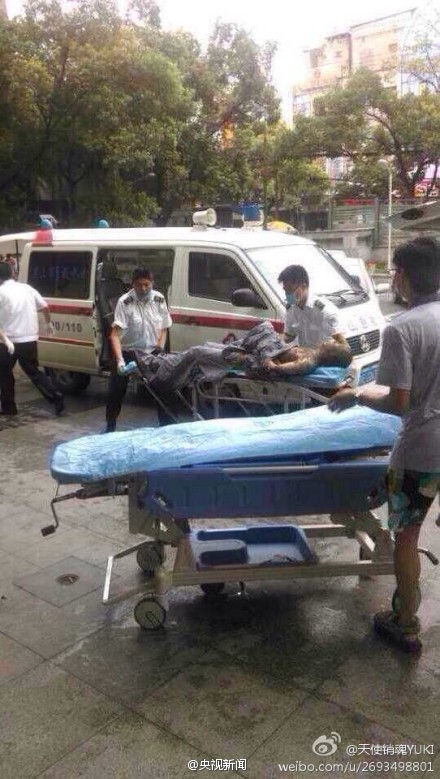 江蘇昆山一家工廠爆炸