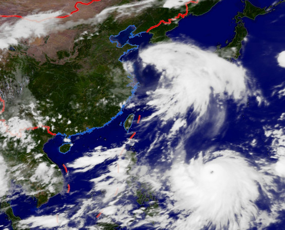 2014年臺風娜基莉衛星云圖