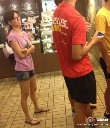 孫燕姿素顏樣子真的好像大媽