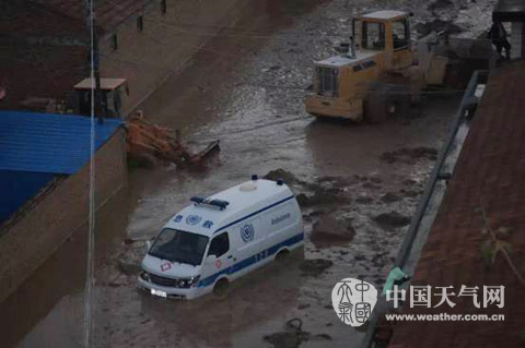 環縣街道出現嚴重積水