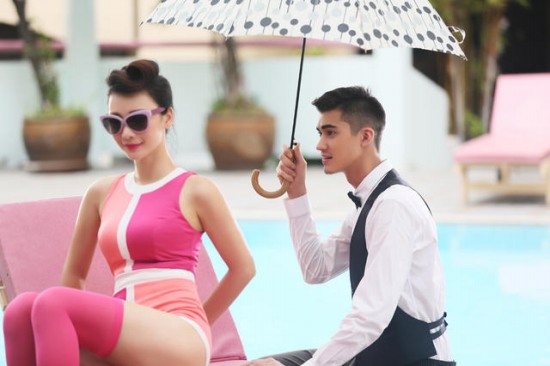 柳巖粉色泳衣拍攝《男神》MV