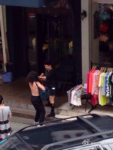 溫州人民路女小偷被扒光衣服