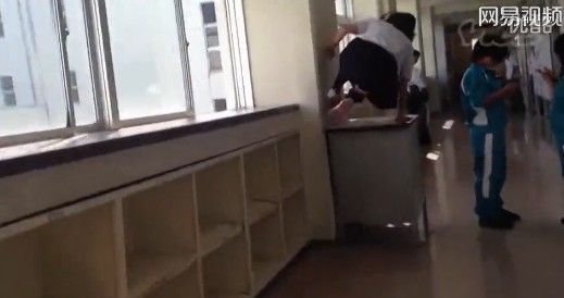 忍者學(xué)生妹跑酷