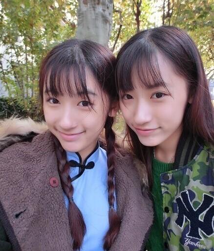 復旦雙胞胎姐妹走紅網絡