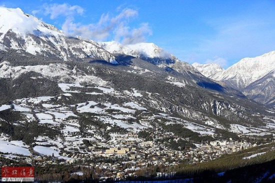 空客A320墜毀地點已經確定，救援人員趕往事故地點。