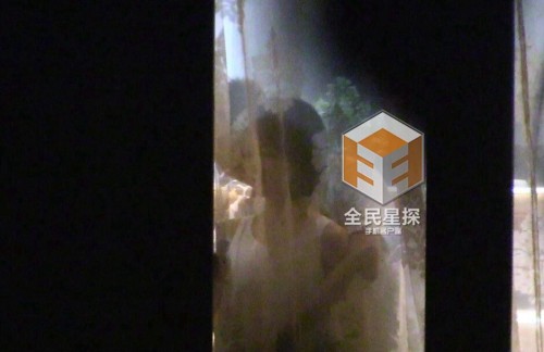 周冬雨戀情曝光