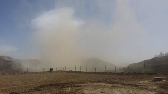 甘肅臨洮縣地震好像地動(dòng)山搖