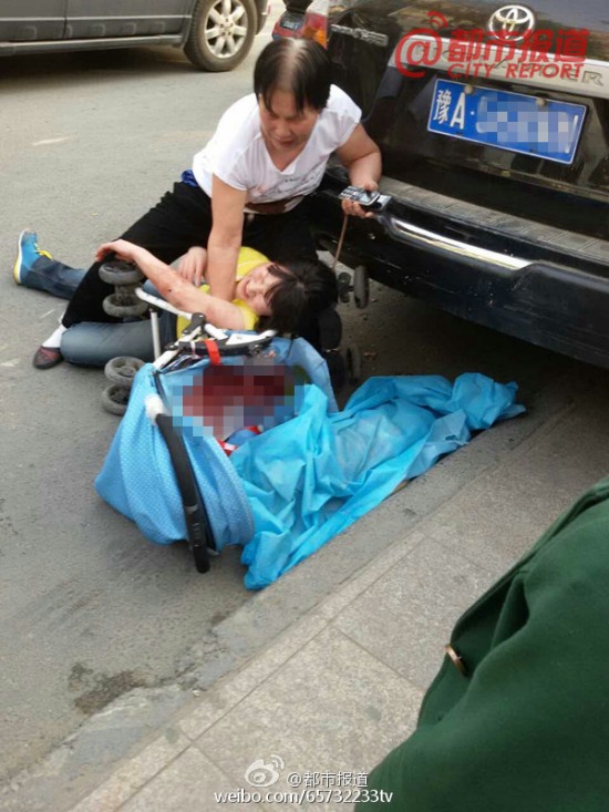 寶馬司機撞半歲嬰兒