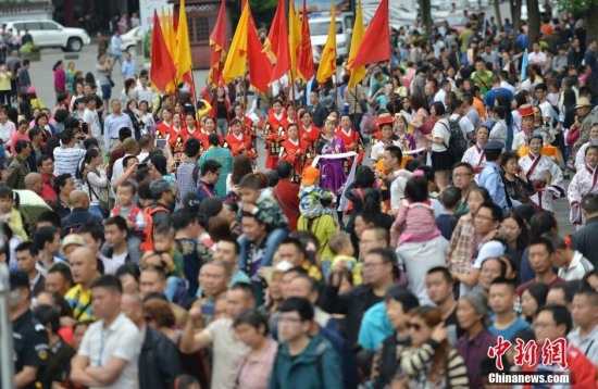 五一假期景區爆棚