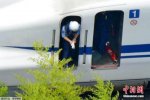 日本新干線列車失火 車內有人自焚一人死亡