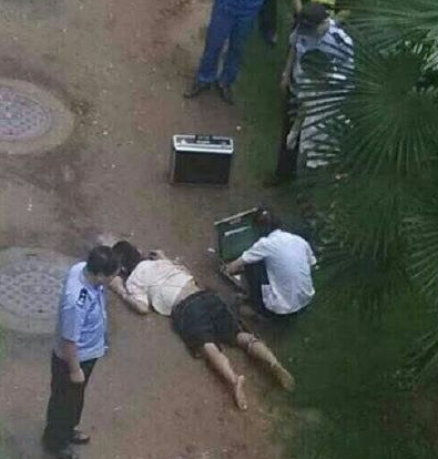 武大學生跳樓現場