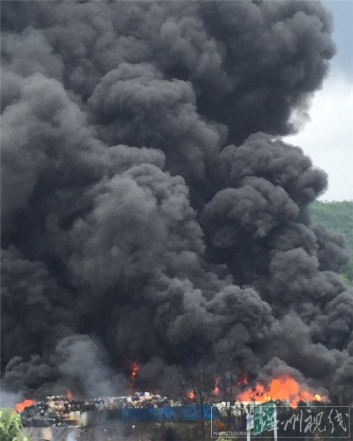 江西贛州油漆廠著火火災現場