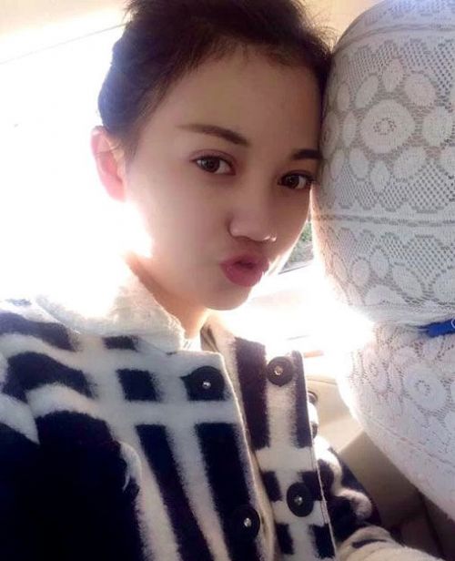 90后美女老師李曉妤