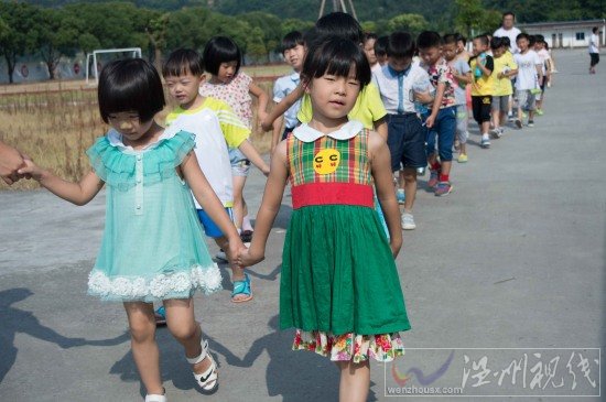 浙江師范大學暑期實踐“樂采清華”軍訓活動