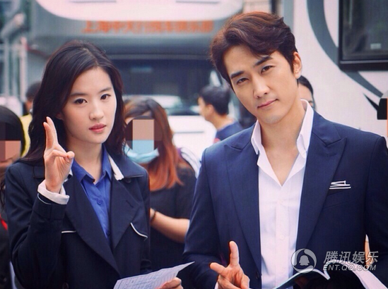 劉亦菲譜異國戀