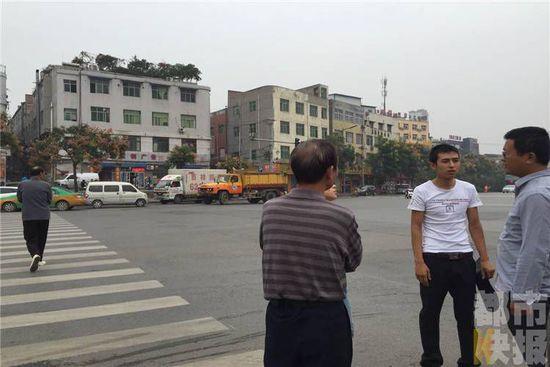 出租司機撞倒老太送醫途中將老太趕下車