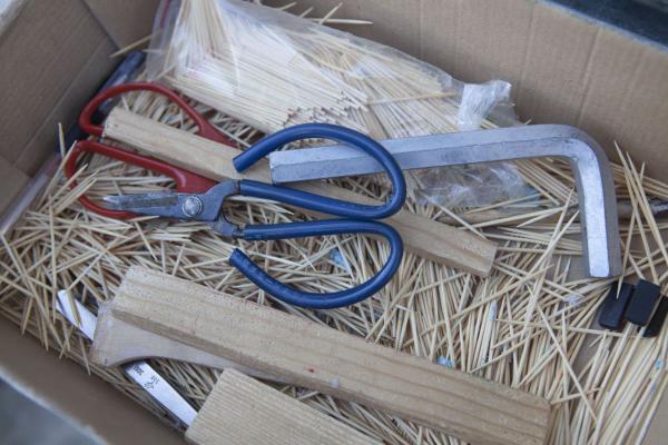 牙簽扎出3d奔馬