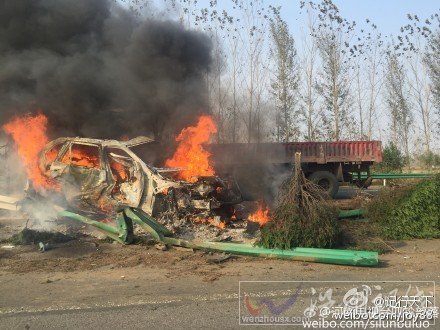 寧洛高速舞陽段交通事故