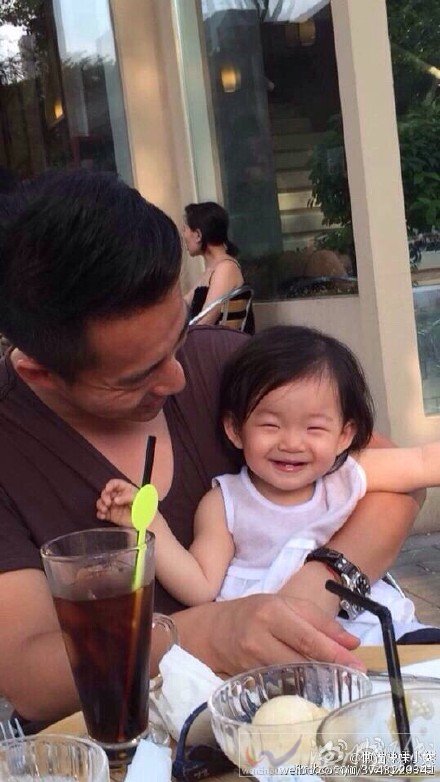 大S第一胎是女兒