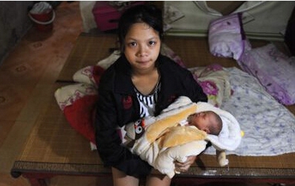 廣東16歲少女產(chǎn)女男友消失