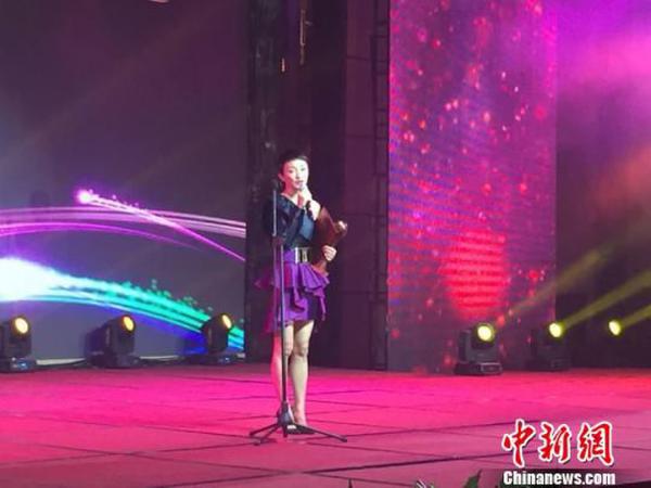 第二屆文榮獎胡歌拿視帝 周迅奪視后