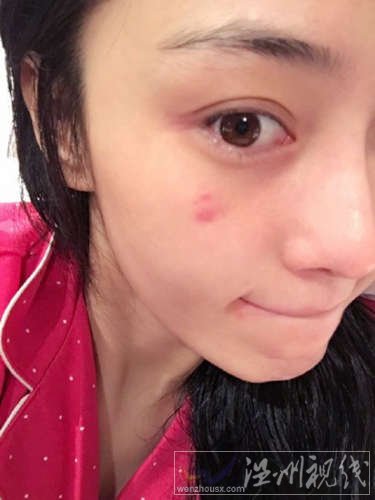 張馨予穿睡衣照片