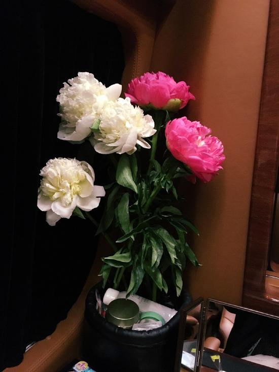 張馨予車內秀長腿