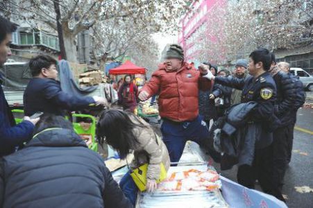 攤販用八兩秤被查