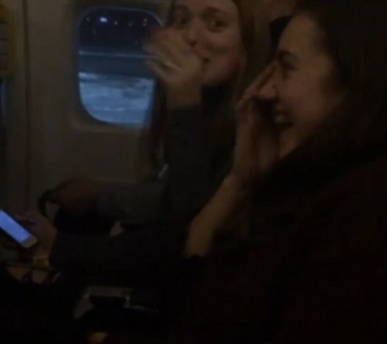 飛機(jī)延誤8小時(shí)