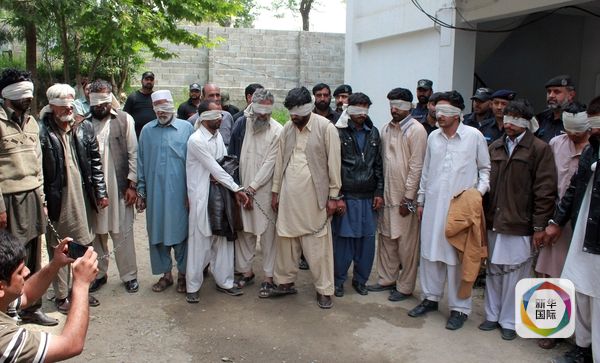 女子助閨蜜私奔遭處決