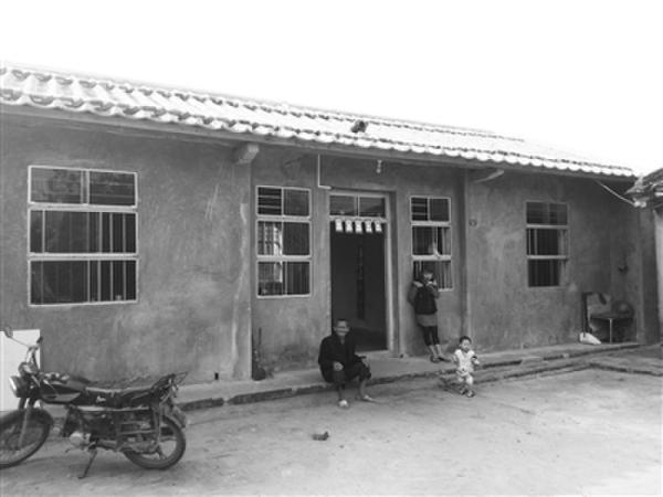 探訪海南光棍村