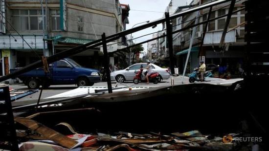 臺灣尼伯特臺風災害