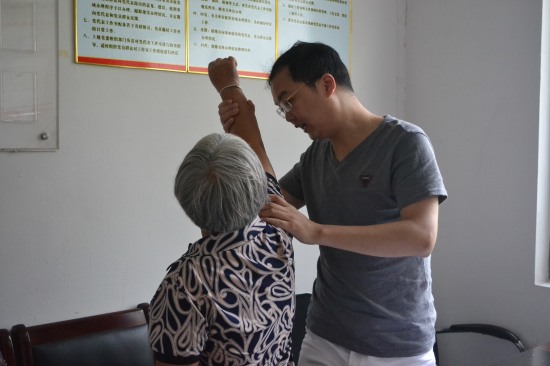 溫州醫(yī)科大學(xué)暑期社會實踐義診活動