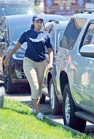 奧巴馬女兒打工