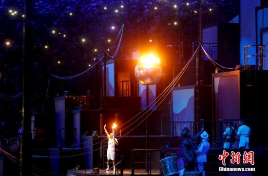 利馬點燃奧運圣火