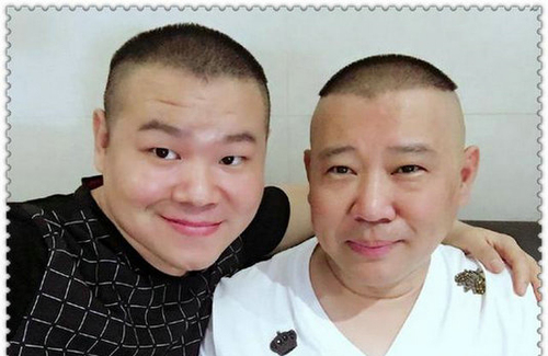 岳云鵬郭德綱合影