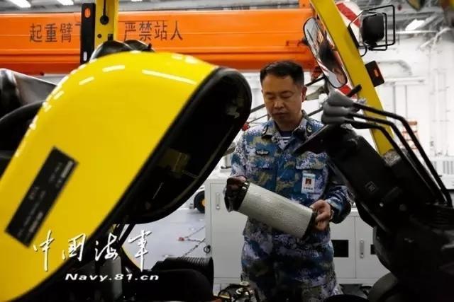 航母男神集體曝光