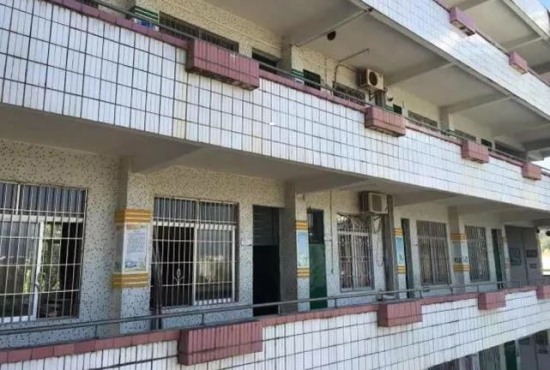 廣東清遠小學命案