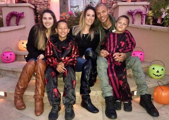 全球最帥囚犯出獄后簽約模特