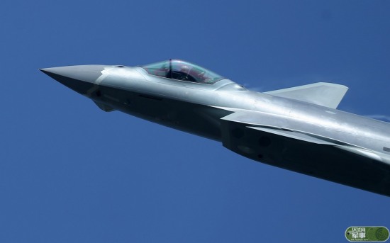 中國(guó)大殺器亮相 殲-20隱形戰(zhàn)斗機(jī)公開亮相