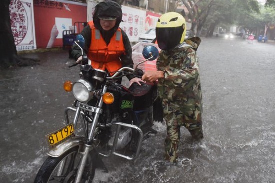 臺風海棠二次登陸福清風力不大暴雨影響福建浙江江西