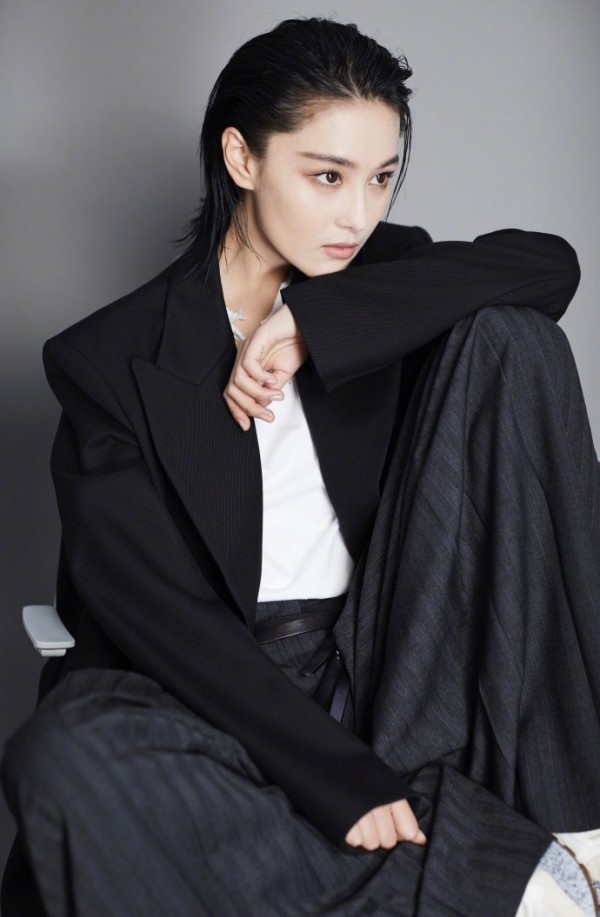 張馨予剪掉長發