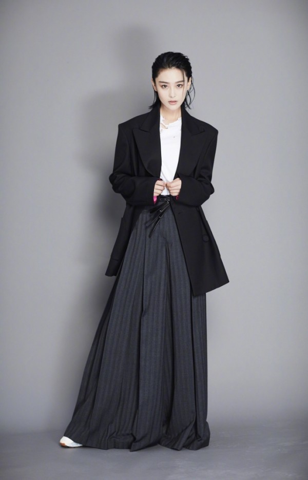 張馨予剪掉長發