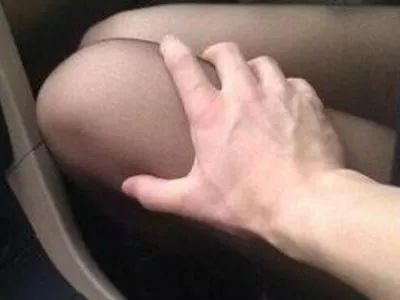 女學(xué)員遭教練掐腿